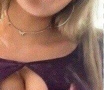 Breckie Hill Squeezing Her Cute Titties Onlyfans